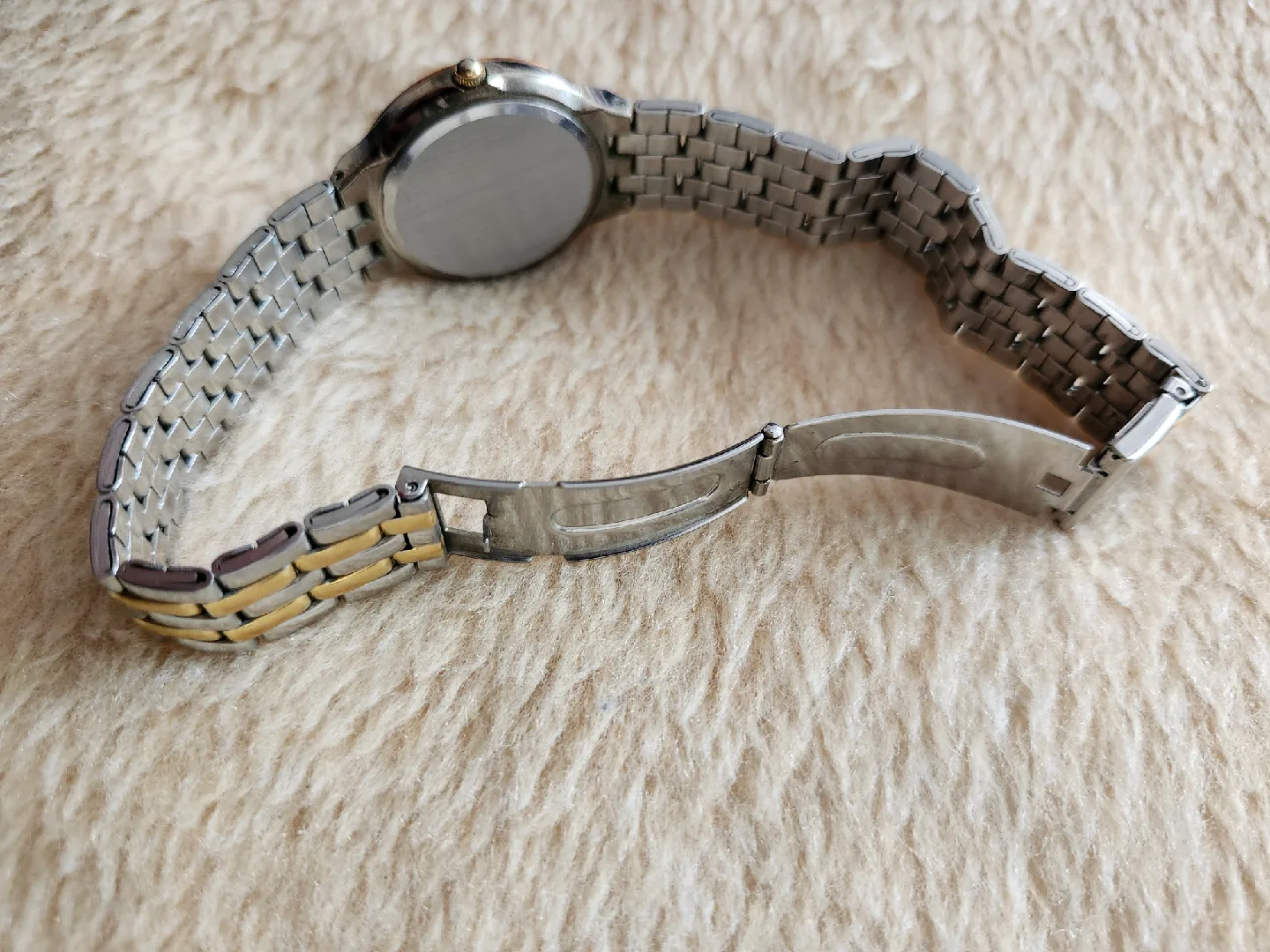 Wacy Quartz Watch image indicator(3)