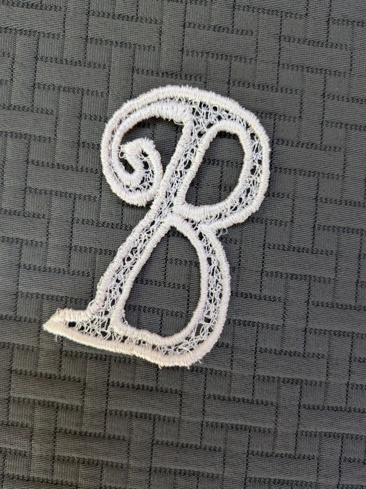 Letter B vintage Applique Patch - photo 2