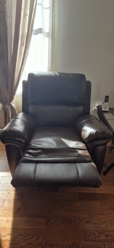 Brown Leather Recliner Chair - photo 3