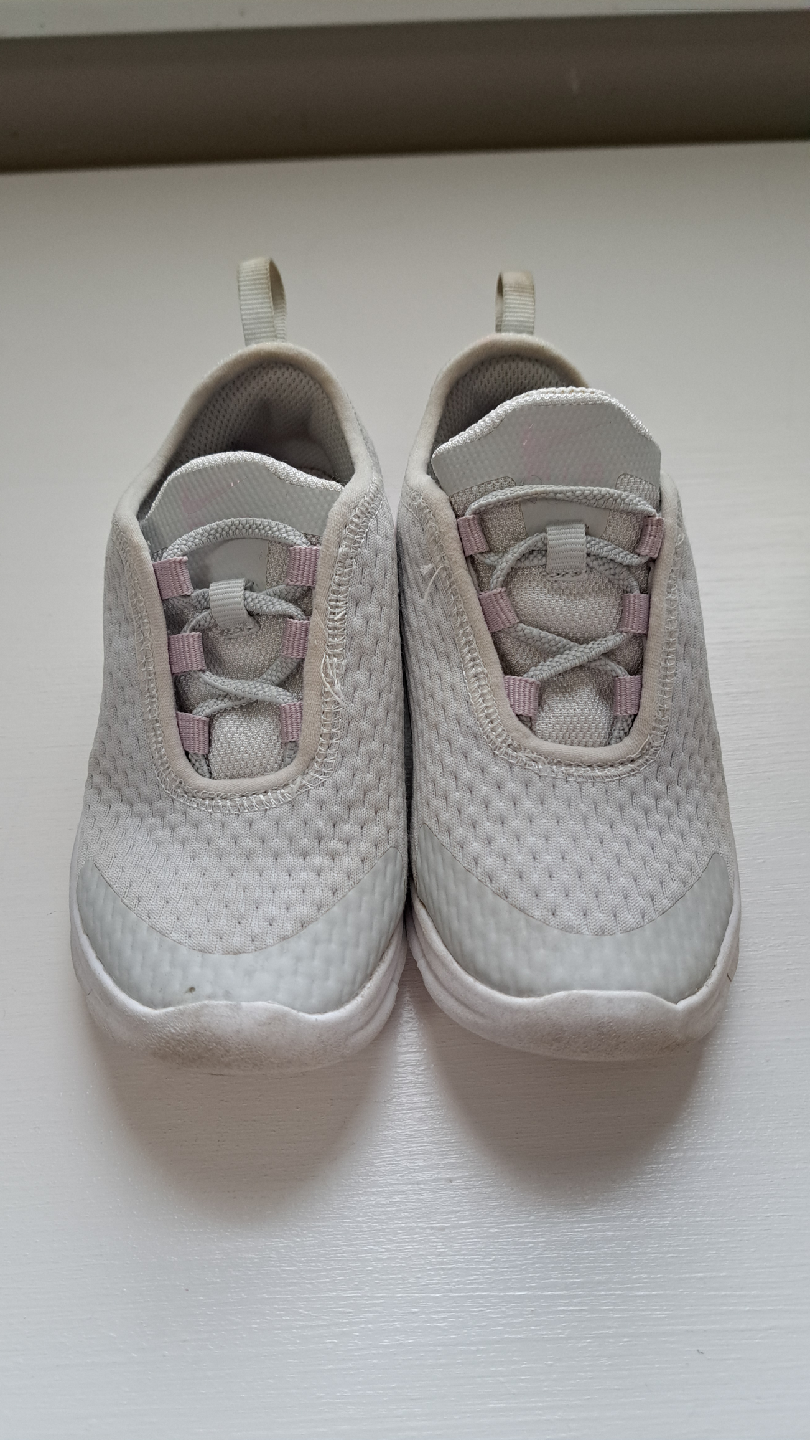 Nike Kids' Shoes - Size 9c