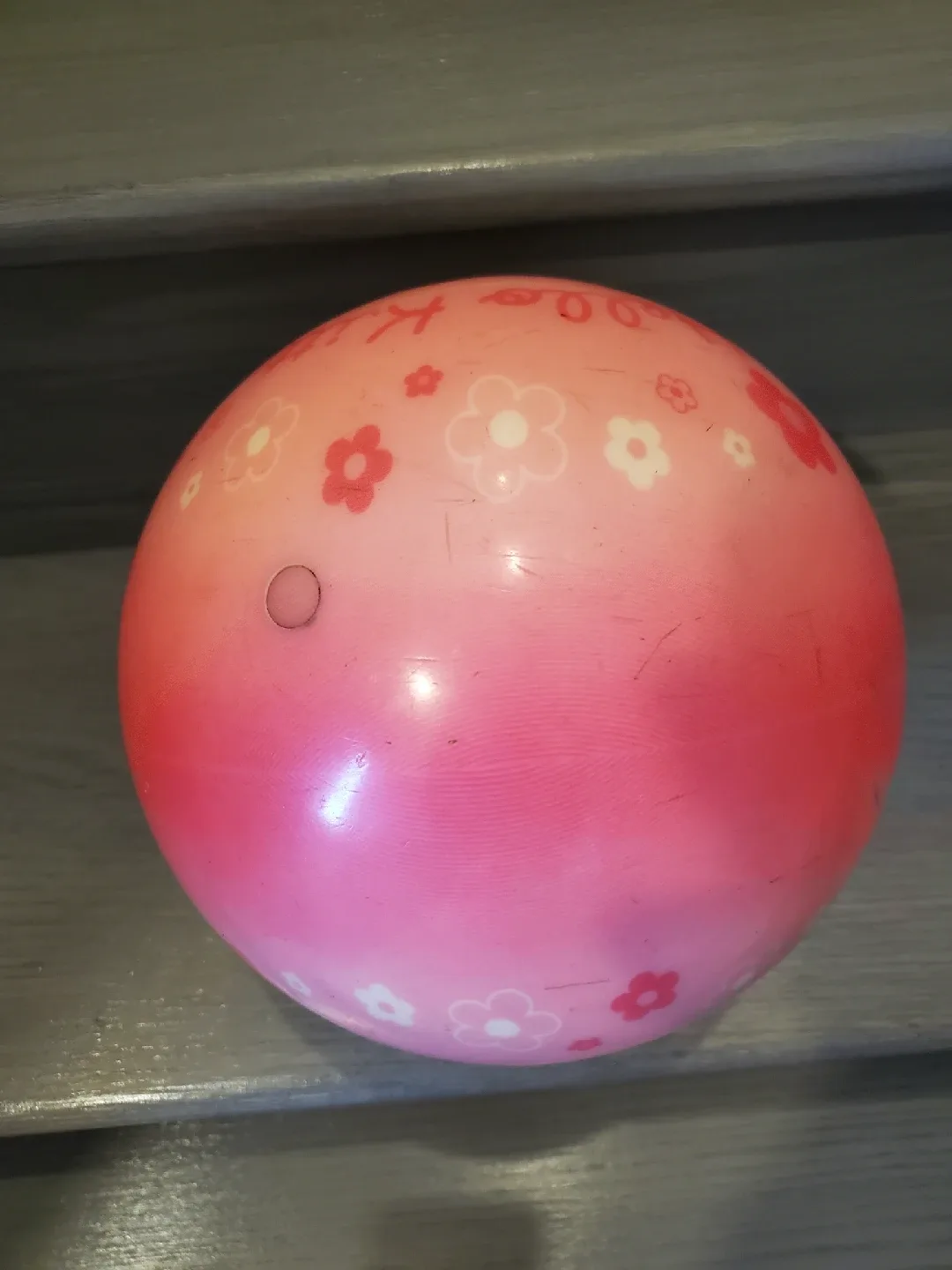 hello Kitty bowling ball 10 lbs image indicator(4)