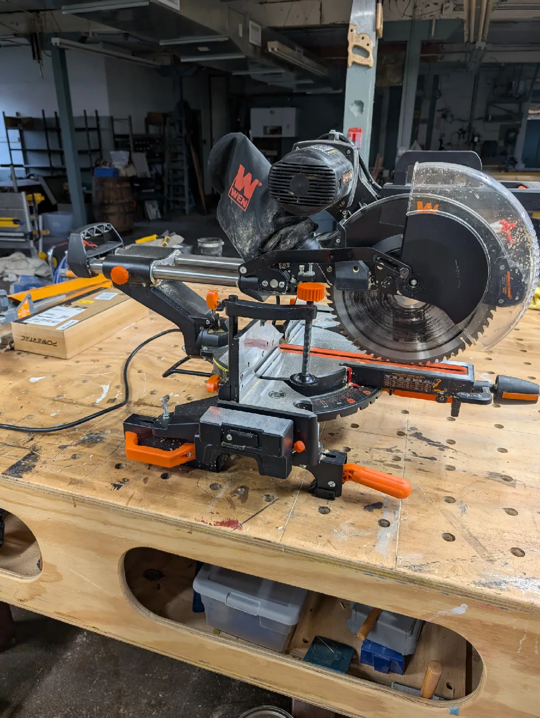 WEN MM1214 12-Inch Dual-Bevel Miter Saw image indicator(4)