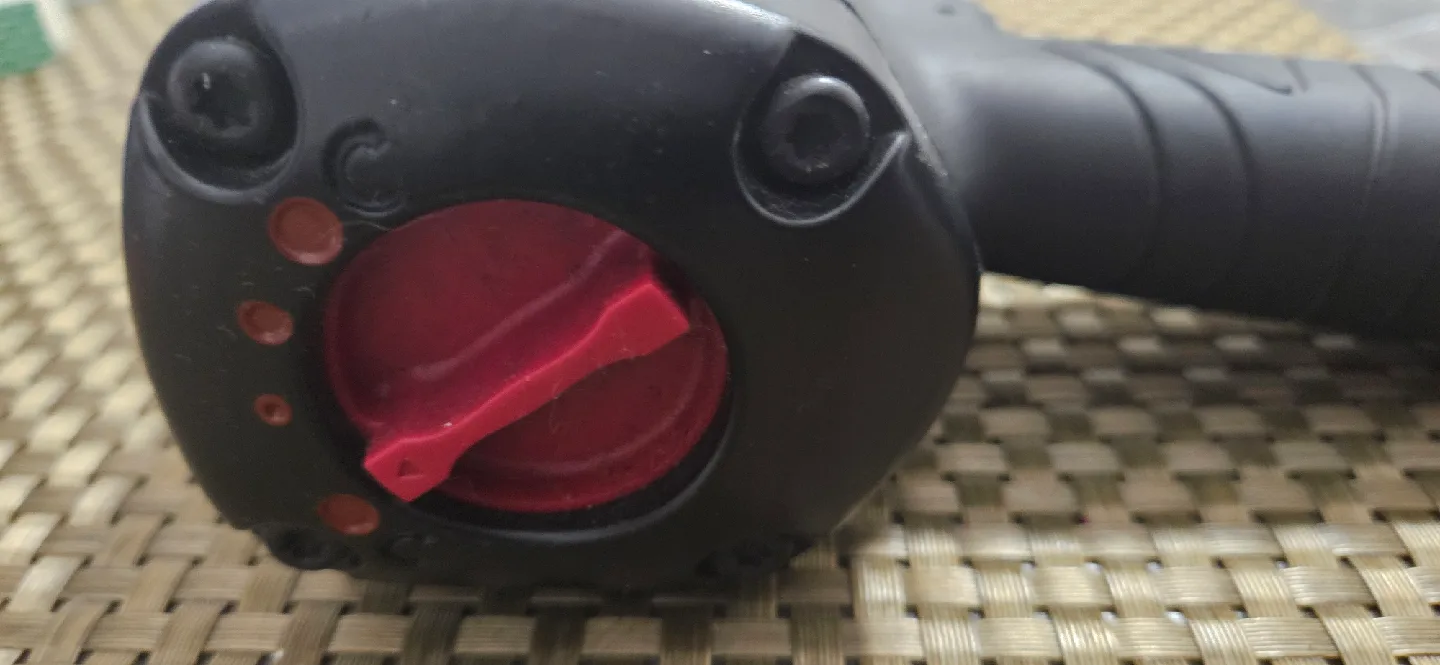 Husky 1/2in Impact Wrench HC44855 image indicator(3)