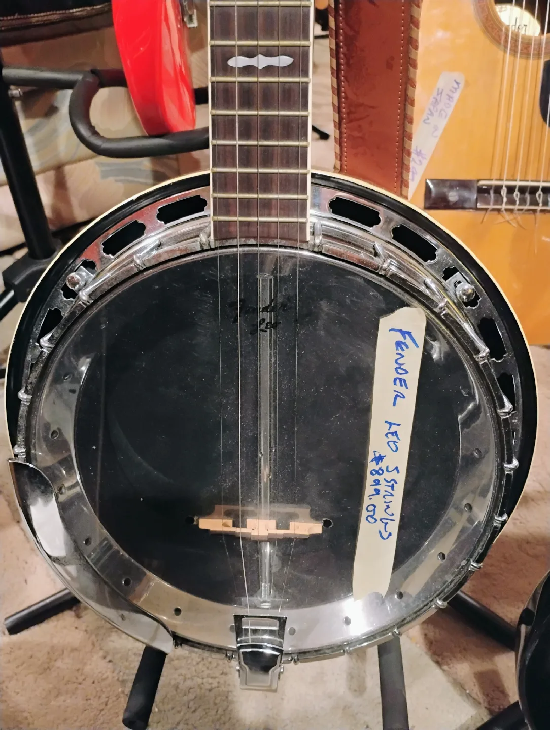 vintage musical instruments image indicator(6)