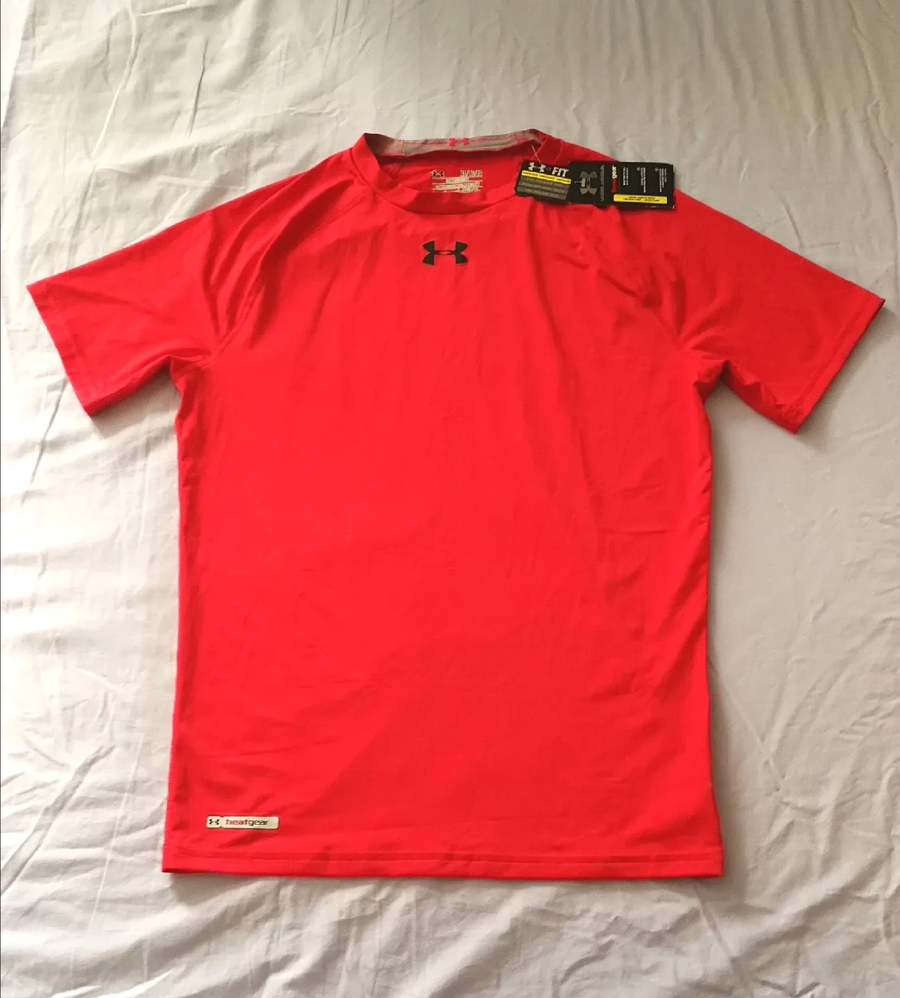 New Under Armour HeatGear Compression Shirt (Youth XL/Adult XS) thumbnail