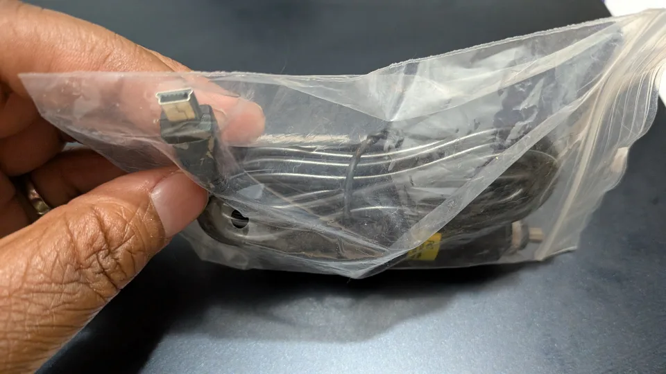 Car Charger image indicator(2)