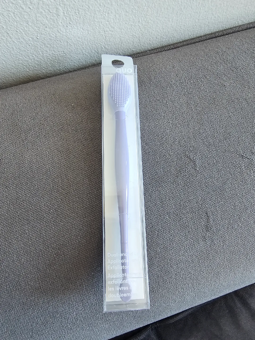 QUO Dual-ended Lip Applicator and Exfoliator (Qty: 3) 💋 image indicator(3)