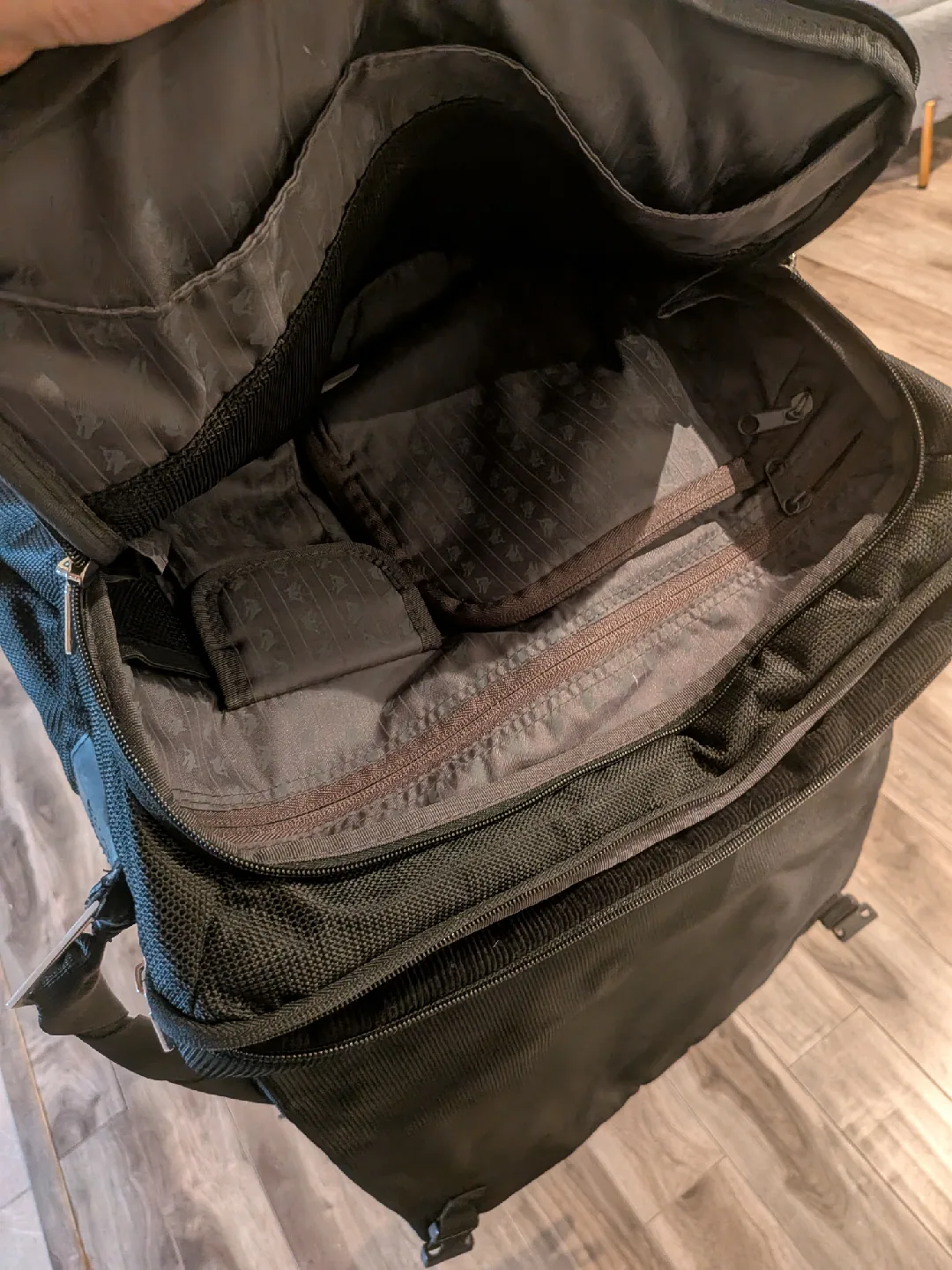 Black Laptop Bag image indicator(2)