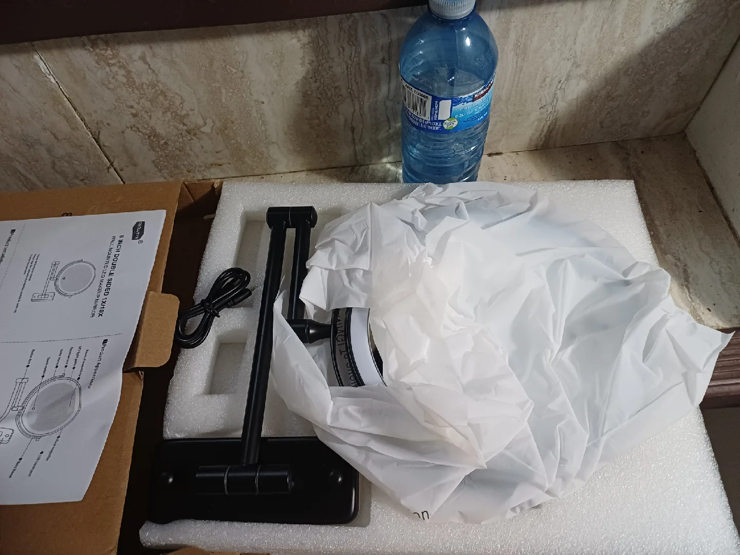 NEW 'Decluttr' 8" Wall Mounted LIGHTED Mirror, 1x/10x MAGNIFY image indicator(2)