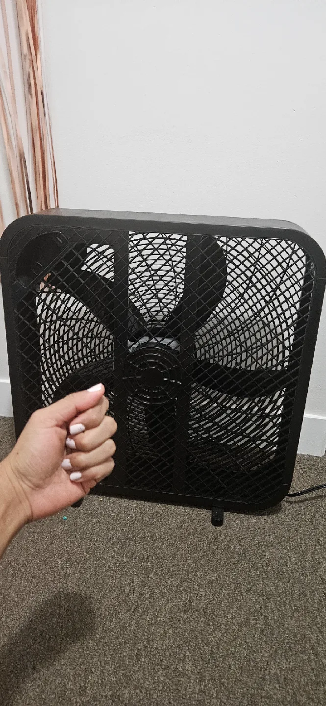 Black Box Fan thumbnail