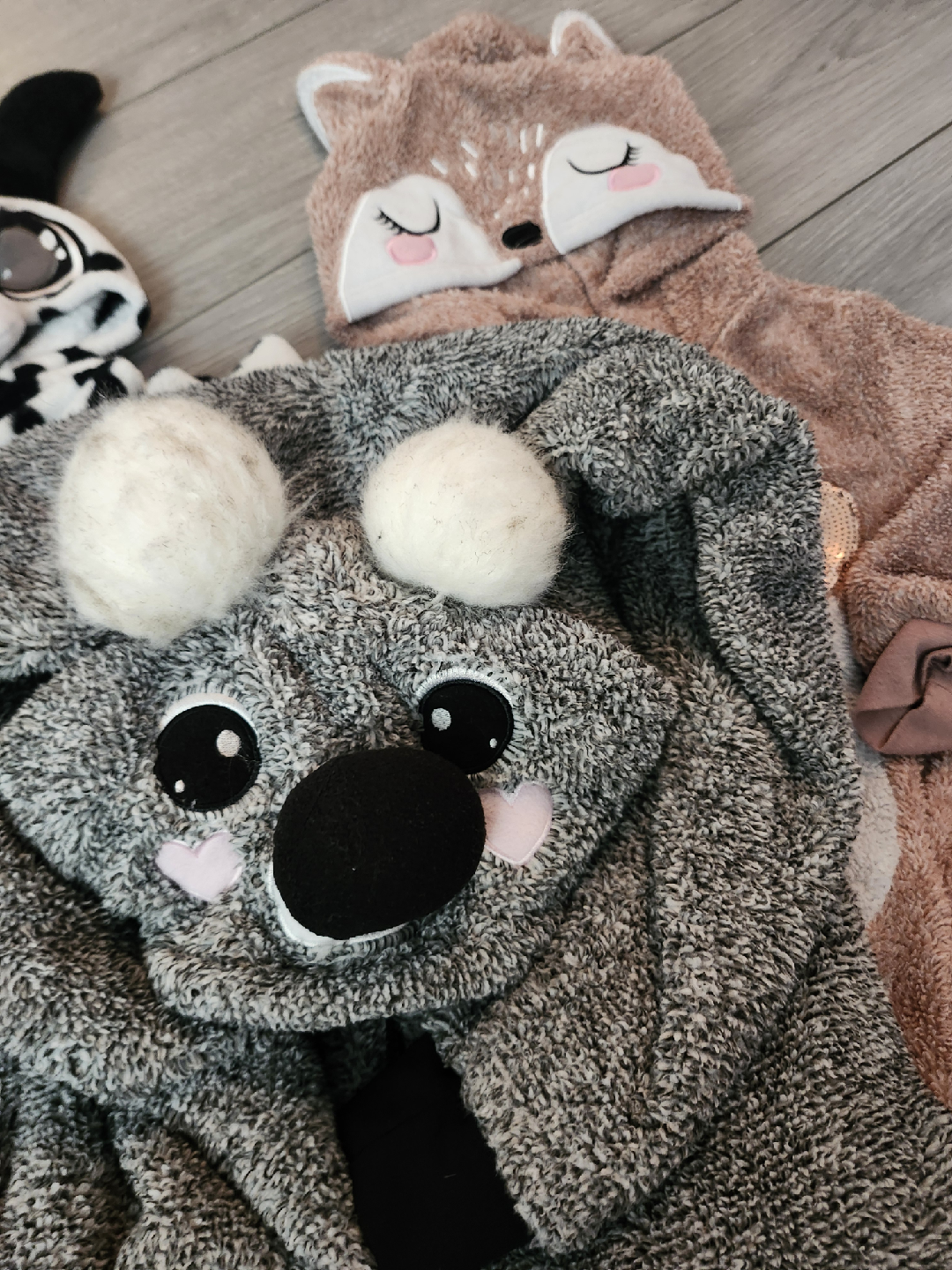 4 Onesies for girls - photo 3
