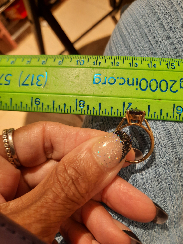 Genuine solid 10k yellow gold HUGE GARNET Ring - photo 2