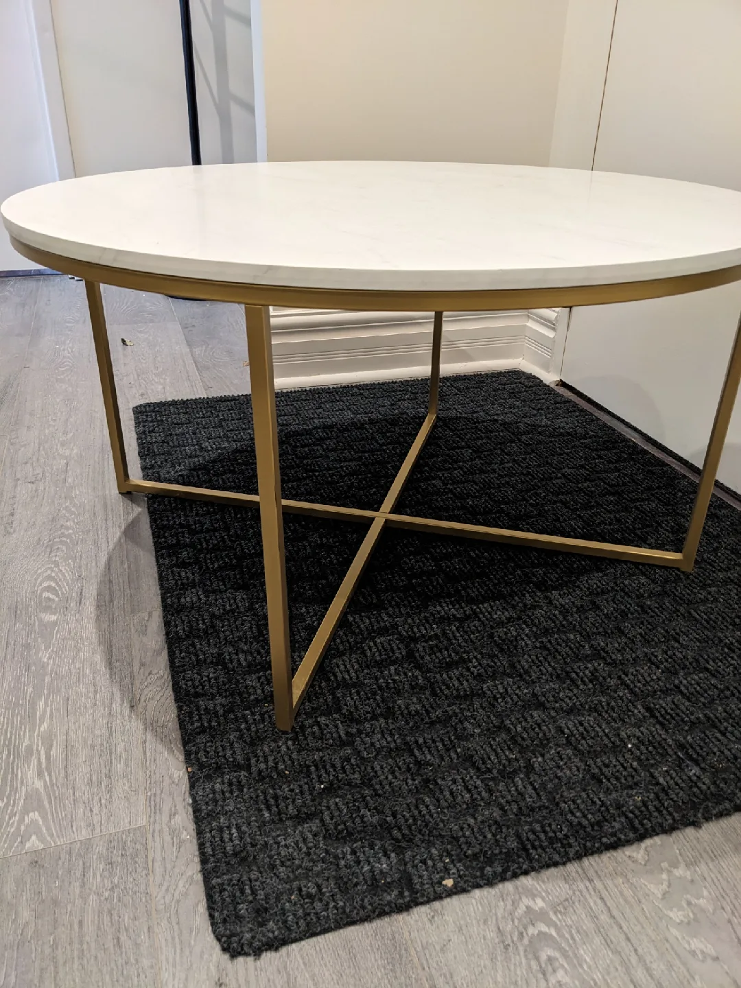 Round Marble Top Coffee Table image indicator(2)