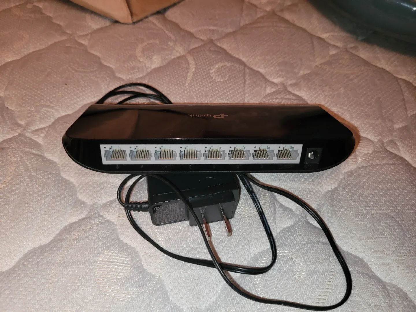 TP-Link 8-Port Gigabit Ethernet Network Switch image indicator(2)