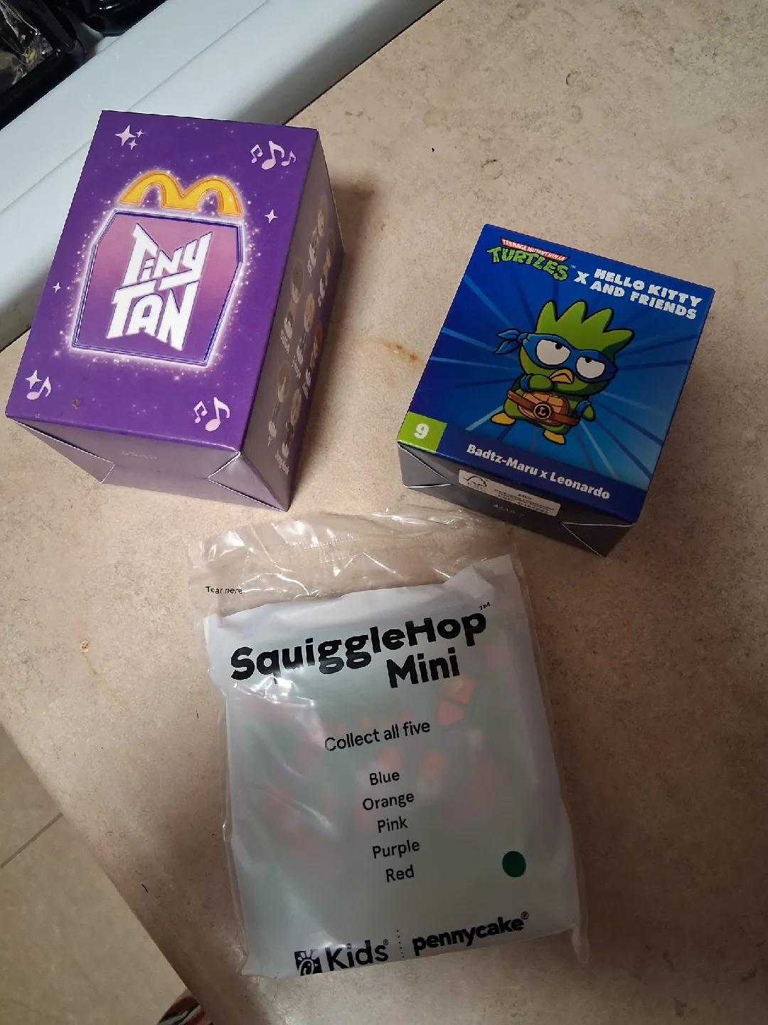 Collab Toy - Bundle image indicator(2)