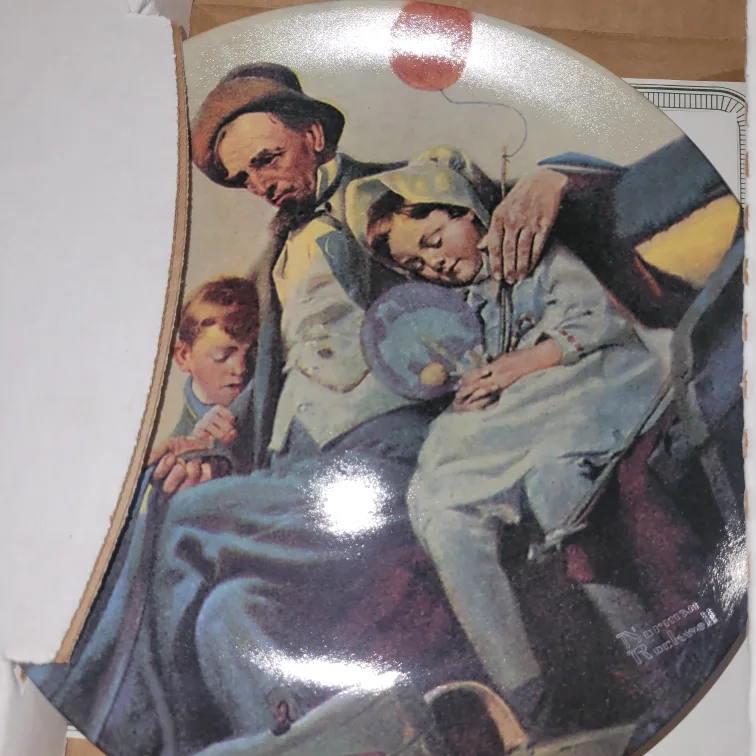 *Lot* Norman Rockwell Collector Plates image indicator(2)