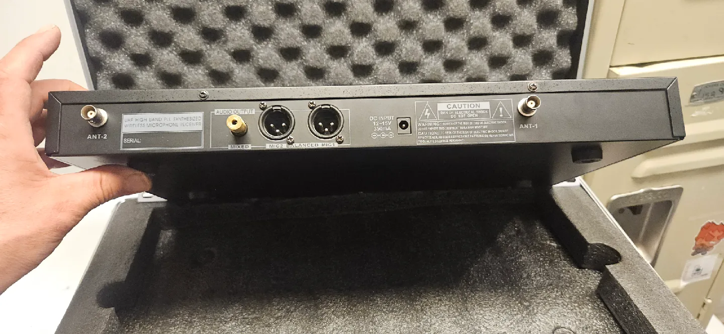 GV Daudio G227 Wireless Microphone System image indicator(2)