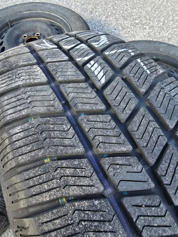 SNOW TIRES