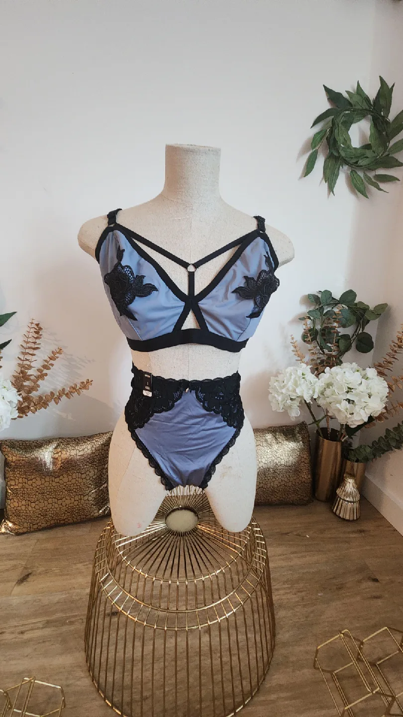 Blue Lingerie Set thumbnail