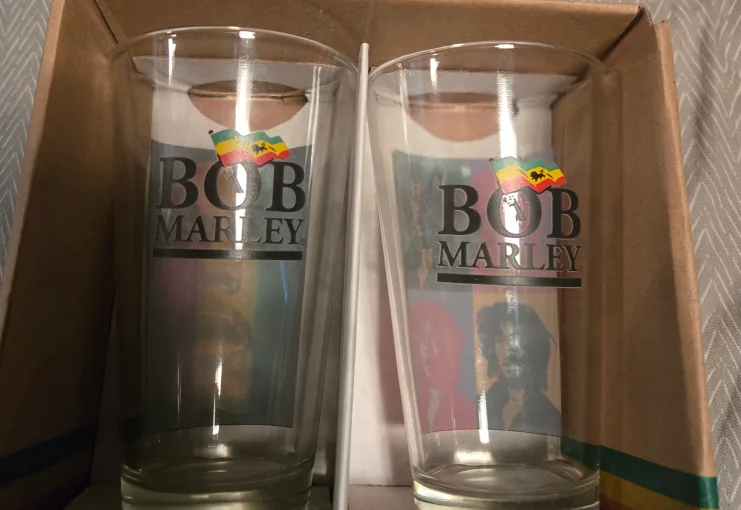 Bob Marley Glassware Set - Set of Two 16 oz Glasses image indicator(2)
