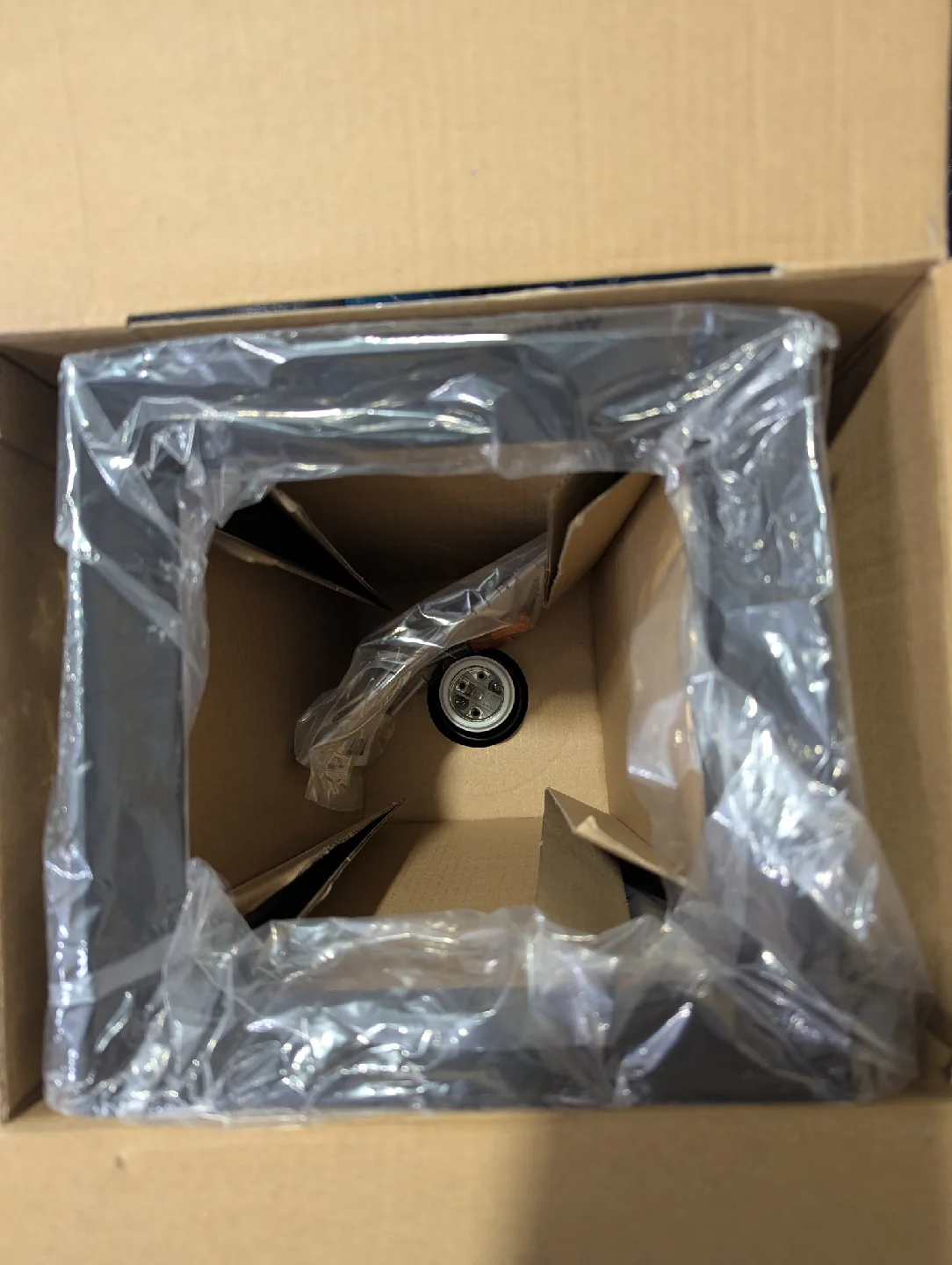 Feit Electric 14" LED Outdoor Lantern ( New Open Box) image indicator(4)