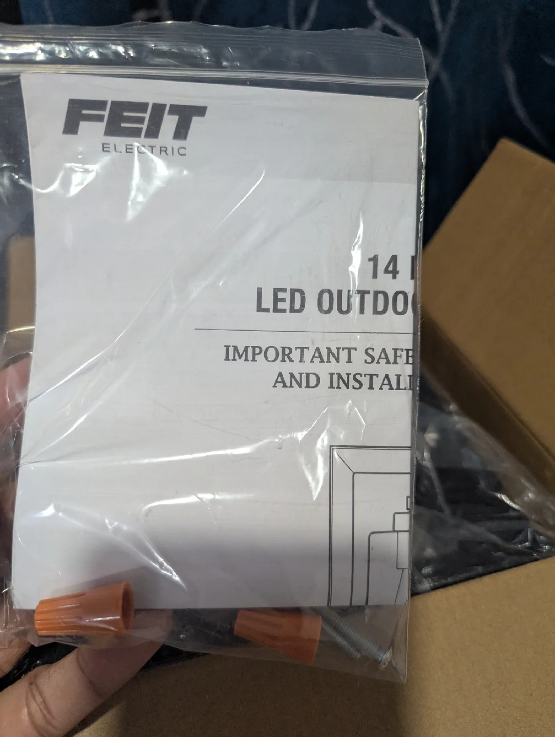 Feit Electric 14" LED Outdoor Lantern ( New Open Box) image indicator(6)