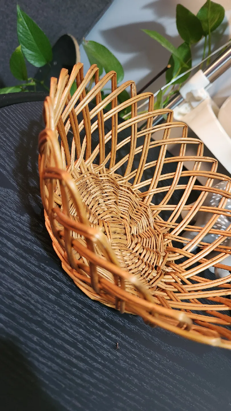 Woven Wicker Basket image indicator(3)