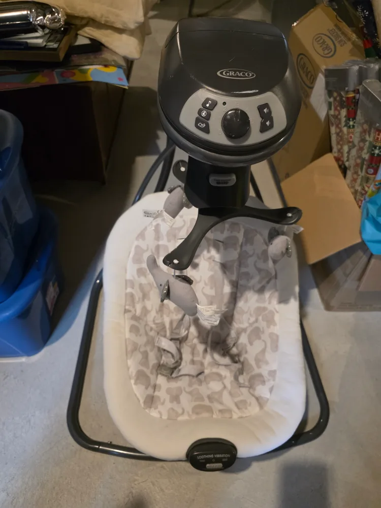 Graco Baby Swing thumbnail