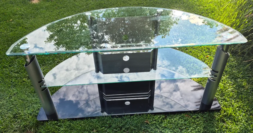 Glass TV Stand image indicator(2)