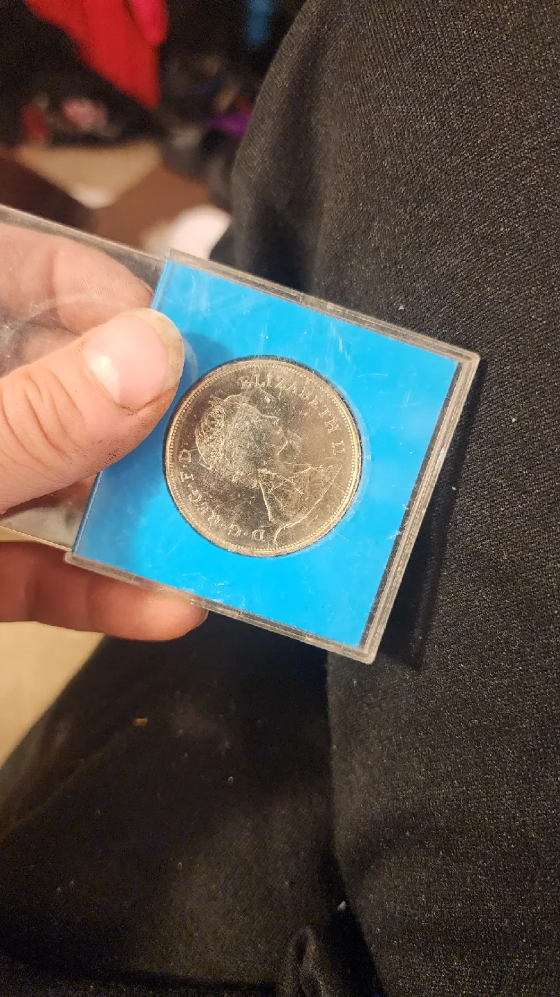 1981 The Royal Wedding Coin image indicator(2)