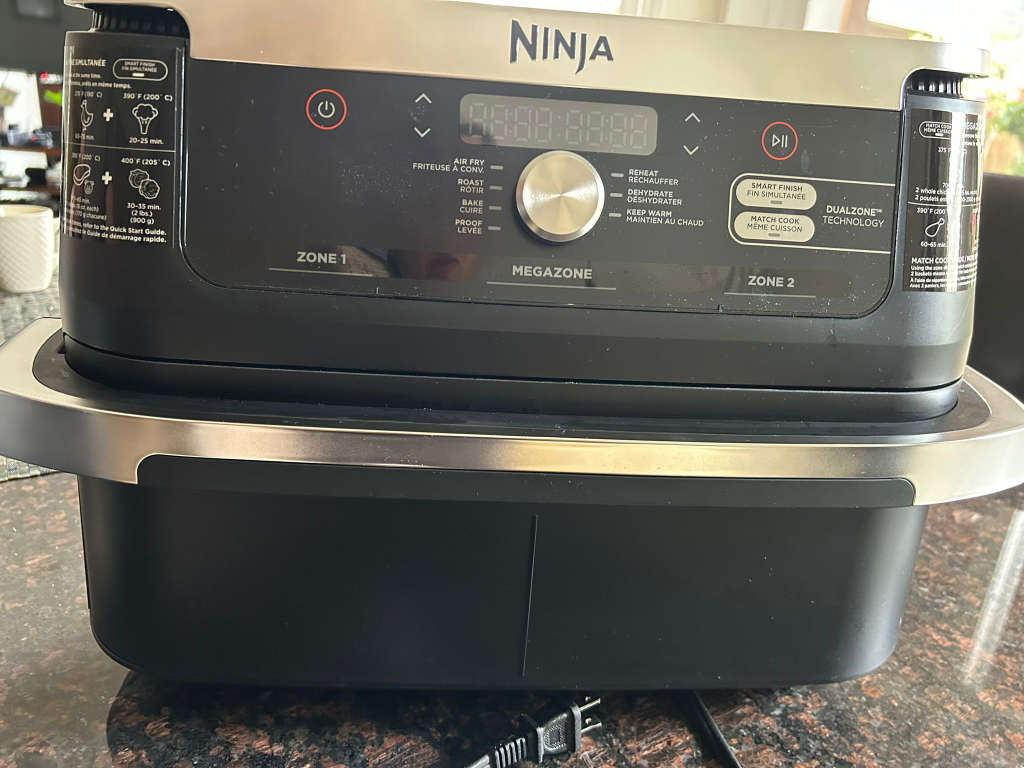 Ninja Foodi DualZone Air Fryer - Like New! - photo 2