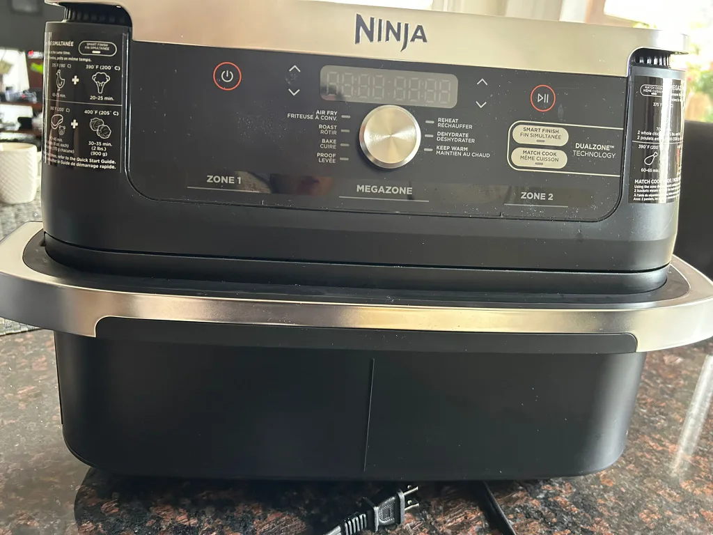 Ninja Foodi DualZone Air Fryer - Like New! image indicator(2)