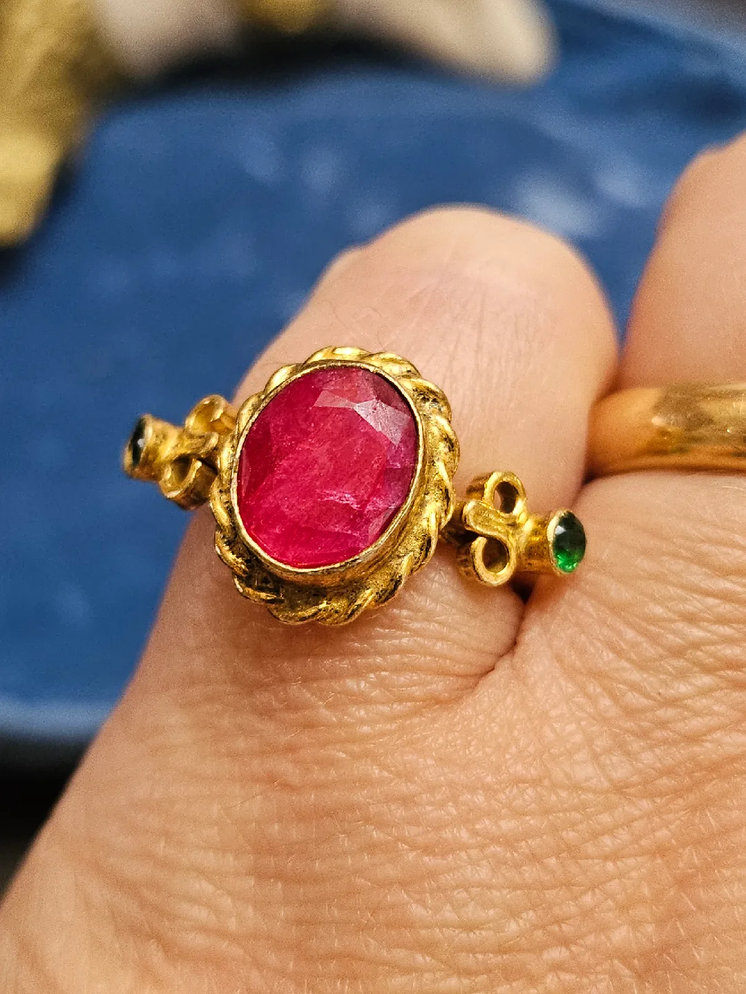 Vintage Gold filled Ring with Ruby image indicator(8)
