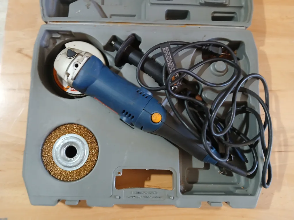 Ryobi Angle Grinder with Case image indicator(5)