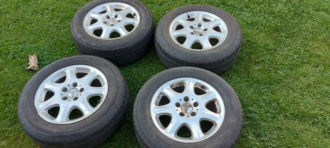 Mercedes-Benz Wheels  - Set of 4 - photo 2