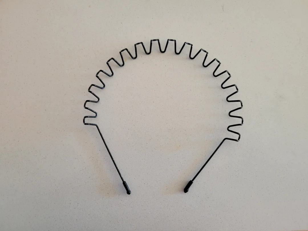 Metal headband thumbnail