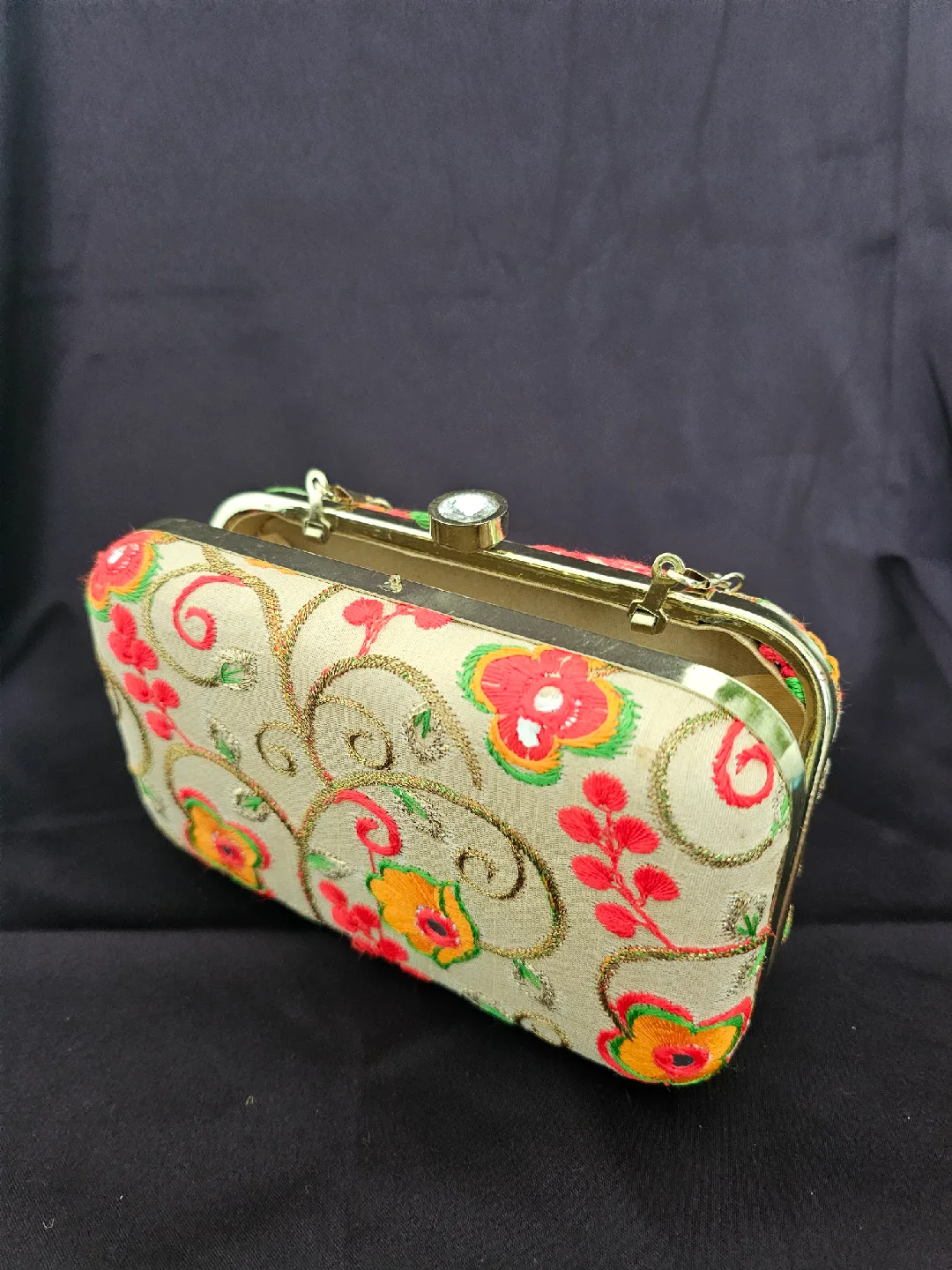 LIKE NEW - Floral Embroidered Clutch with Chain Strap image indicator(2)