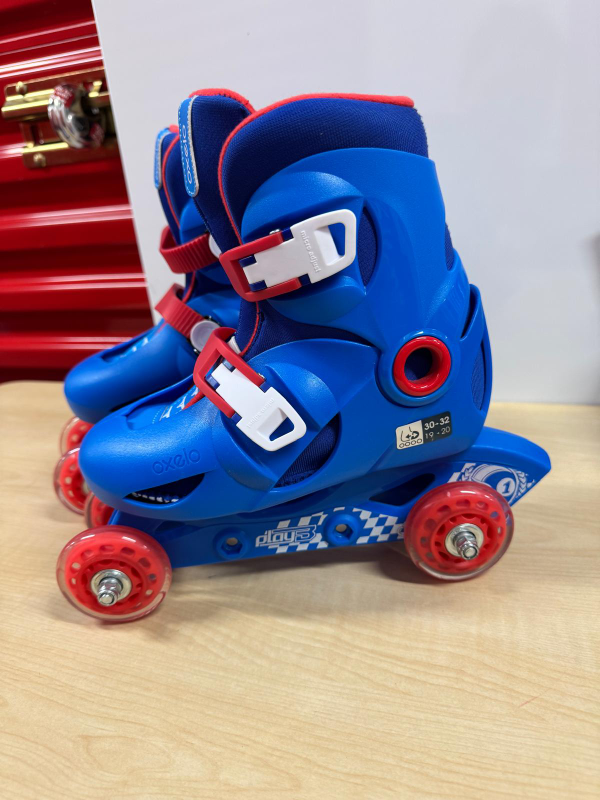 Oxelo Roller Play 3 Boy Inline Skates Size 12 with Pads - photo 2