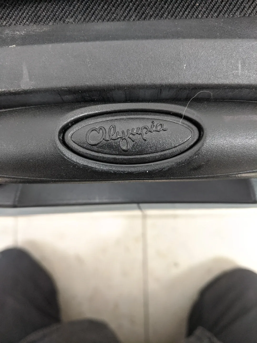 Black Carry-on Suitcase image indicator(7)