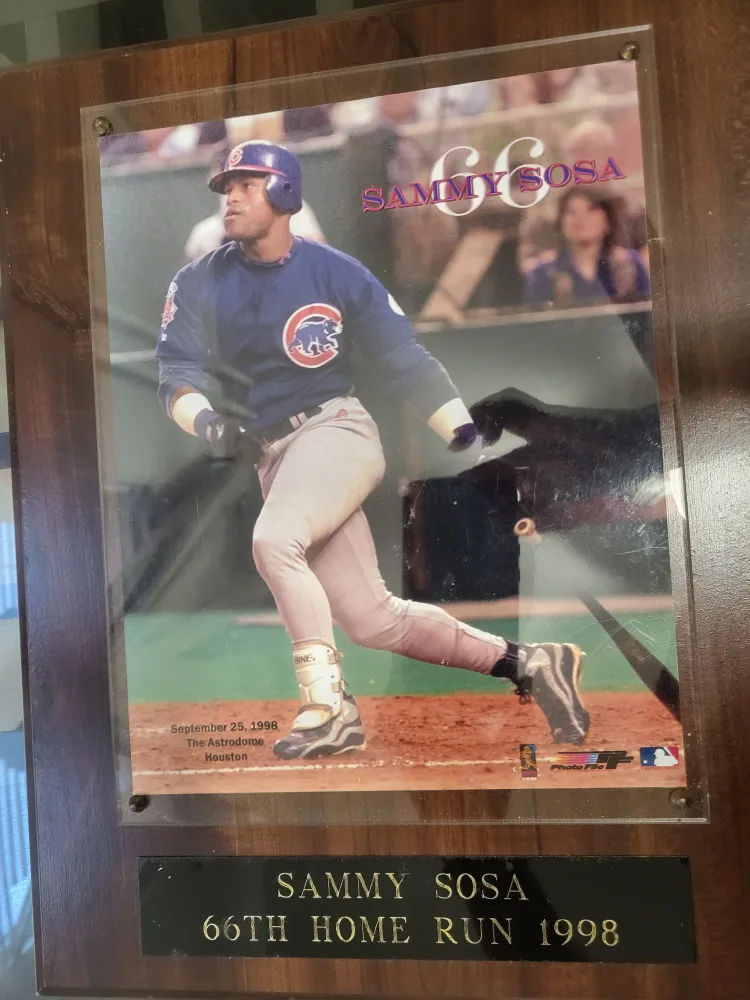 Sammy Sosa 66th Home Run 1998 Framed Photo thumbnail