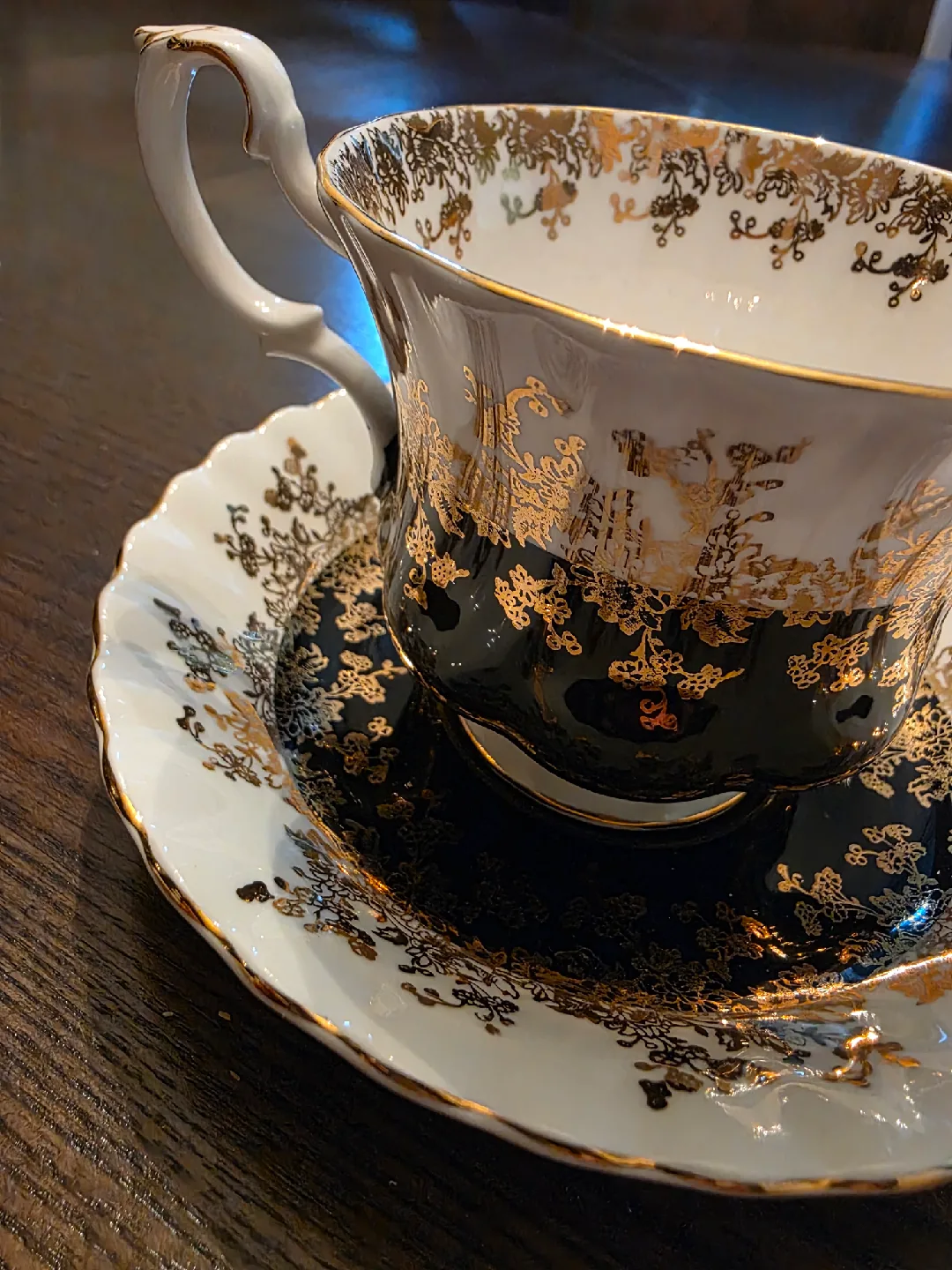 Royal Albert Regal Series Cup & Saucer image indicator(9)