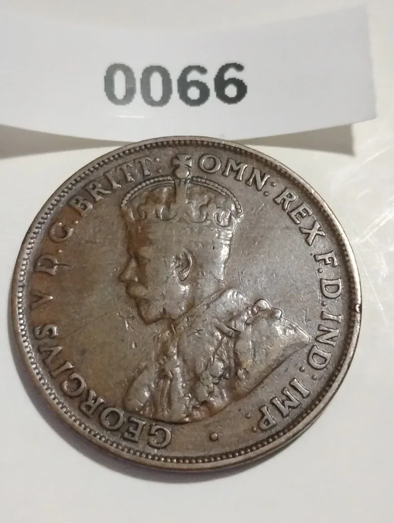 1921 Commonwealth of Australia One Penny Coin thumbnail