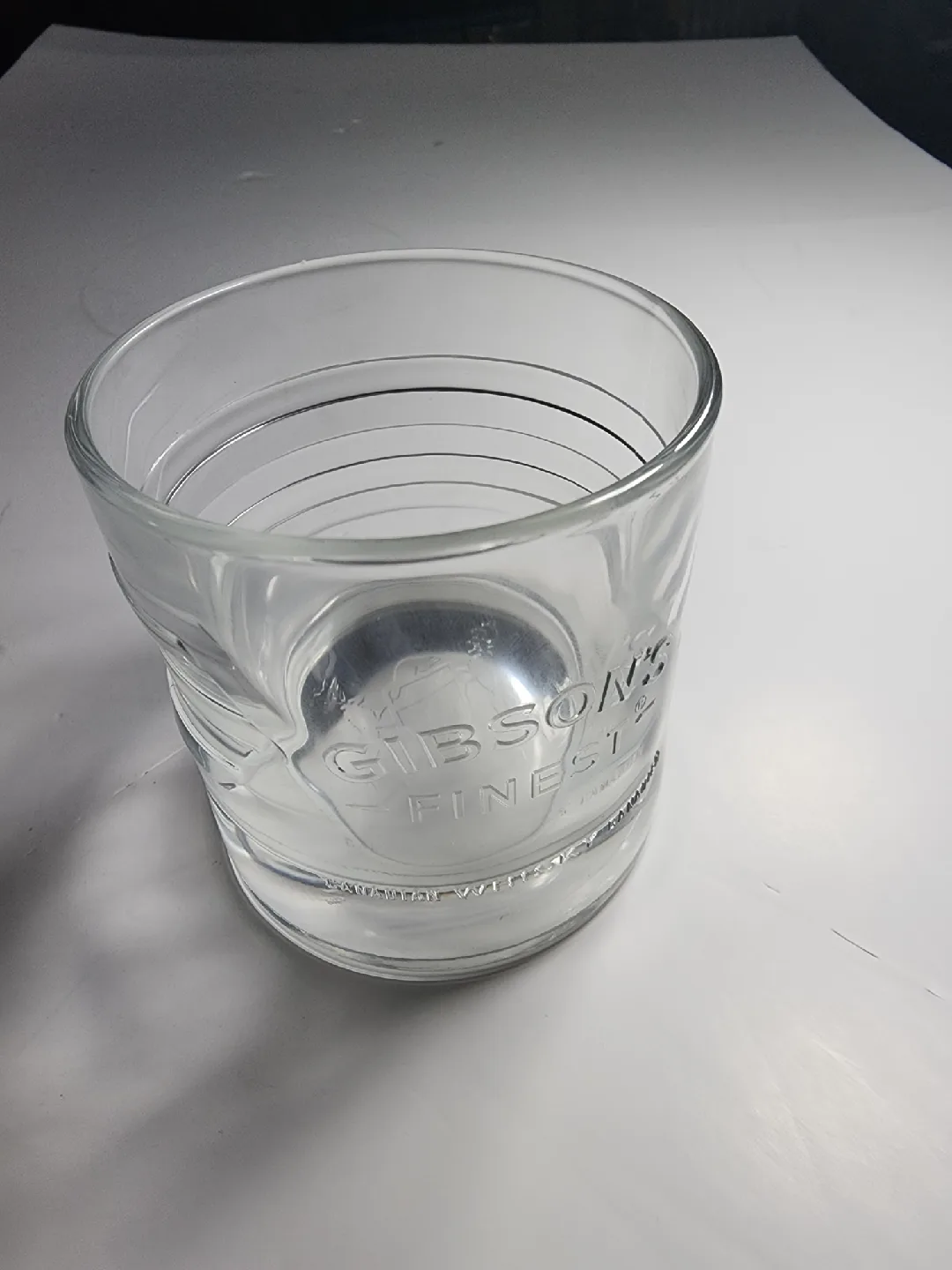 Gibson's Finest Glass image indicator(7)