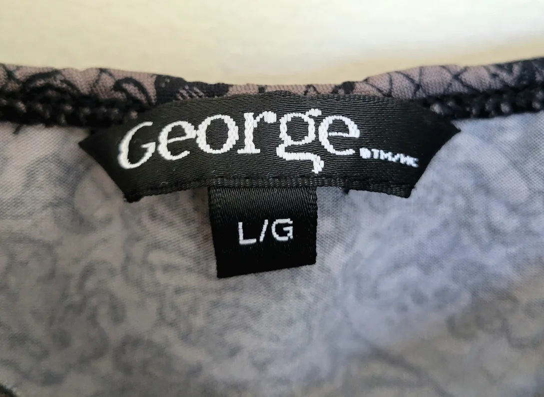 George - Lace Trim Tank Top - Size L image indicator(3)