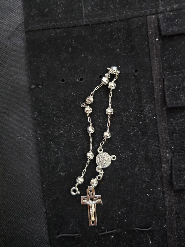 Silver Rosary Bracelet image indicator(4)