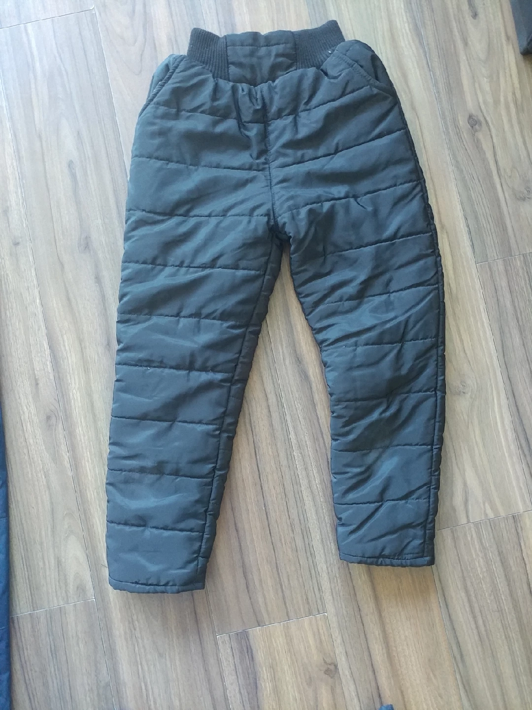 Padded Snow Pants, Black..kids size8to 10