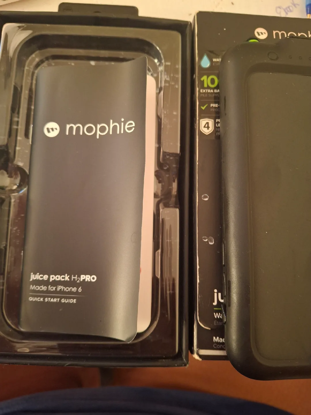 Mophie Juice Pack H2Pro iPhone 6 Waterproof Case image indicator(4)