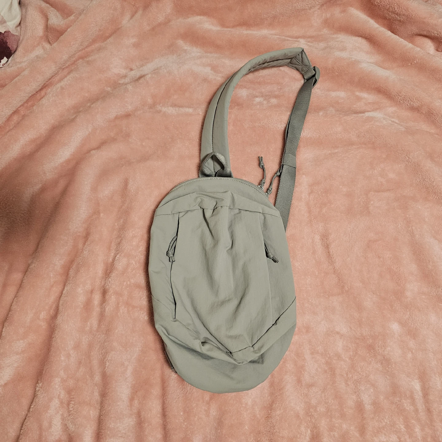 UNIQLO Shoulder Bag