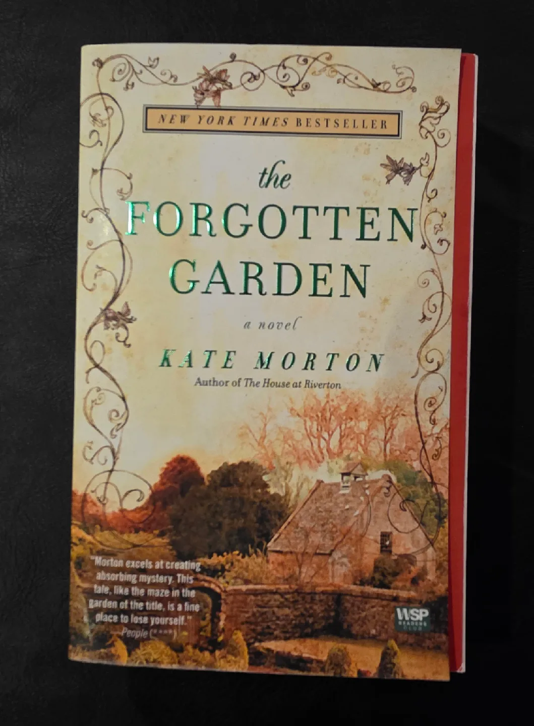 Kate Morton Book Collection image indicator(8)