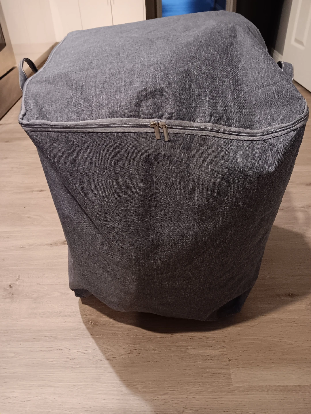 $30 Queen Mattress Topper 2 Inches With Storage Bag. - photo 4